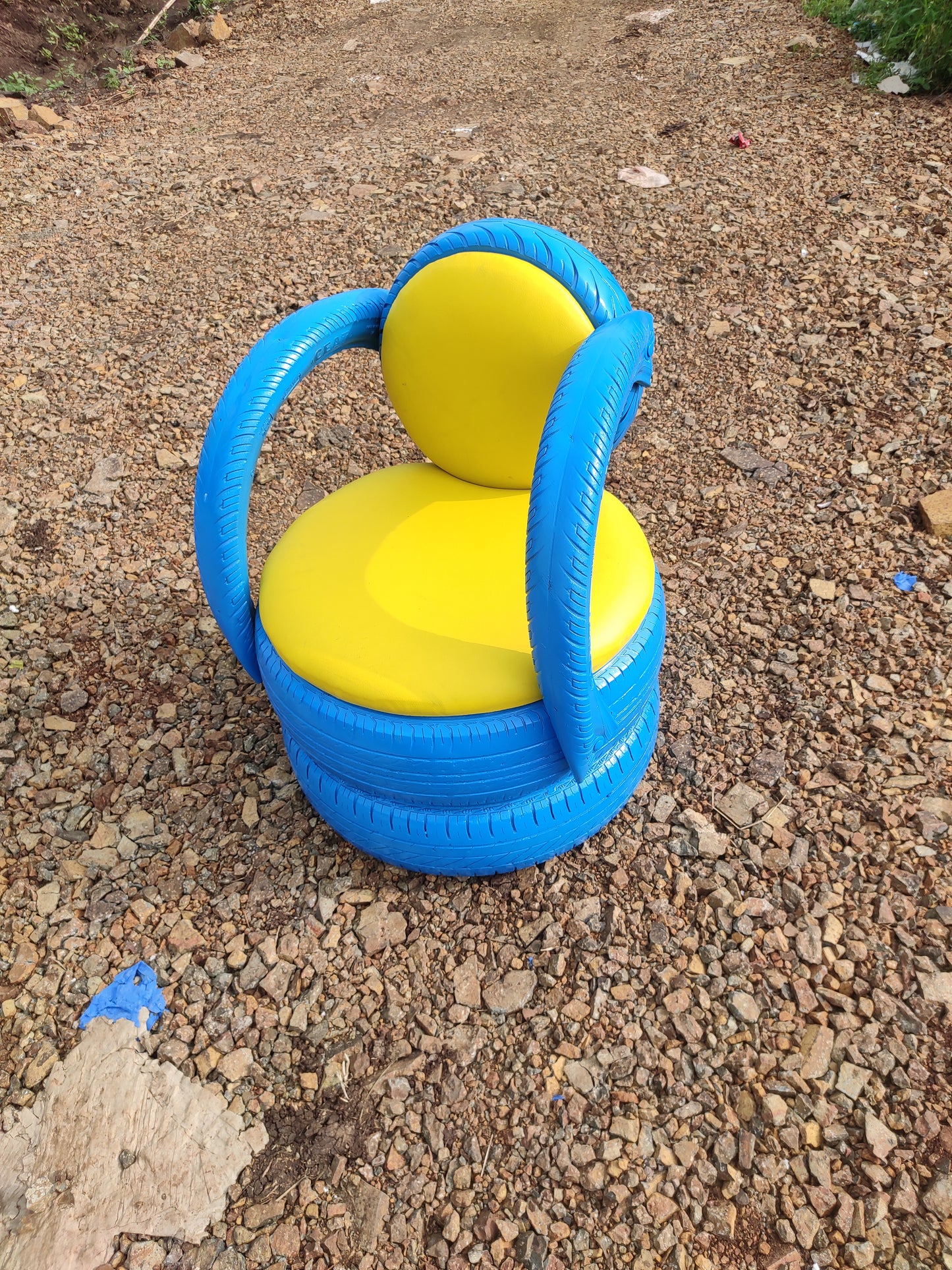 Tyre Furniture backrest chair with Double compartment Set by Gigantiques